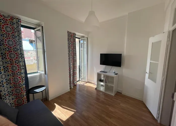 Lx Flat Alcantara شقة *